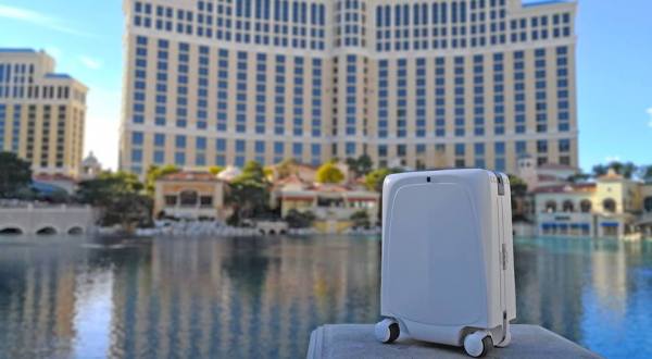 The One Futuristic Suitcase That You Won’t Want To Travel Without