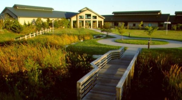 The Outdoor Discovery Park In Kansas That’s Perfect For A Family Day Trip
