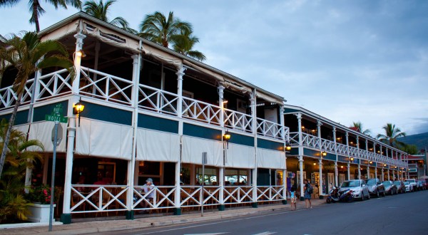 The Historic Small Town That Every Hawaii Local Should Visit At Least Once