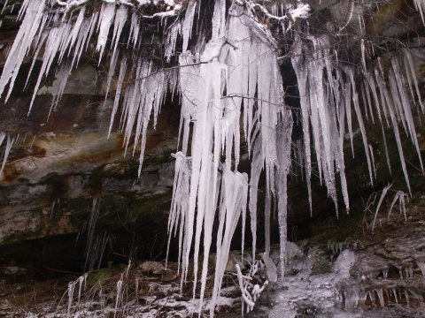 The State Park Near Pittsburgh That's Even More Beautiful In The Wintertime