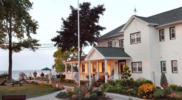 A Secluded Waterfront Restaurant In Ohio, The Lakehouse Inn And Winery Is One Of The Most Magical Places You’ll Ever Eat