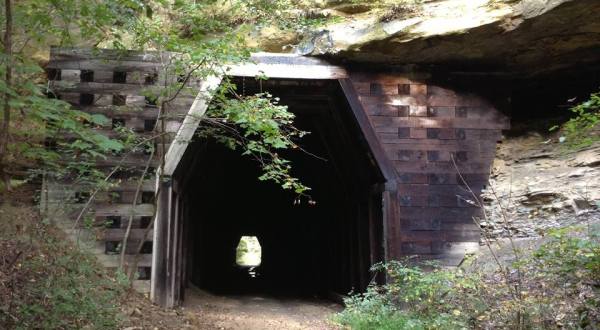 This Amazing Hiking Trail In Ohio Takes You Through An Abandoned Train Tunnel