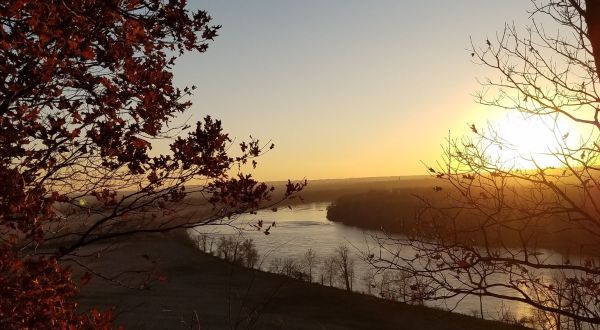 If You Live In Kansas City, You Must Visit This Amazing State Park