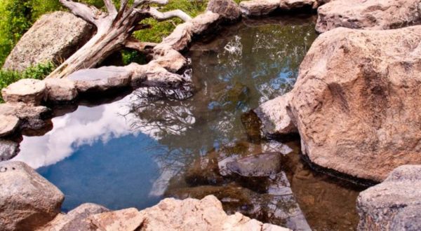 The Easily Hikable Hot Springs In New Mexico With The Most Stellar Views