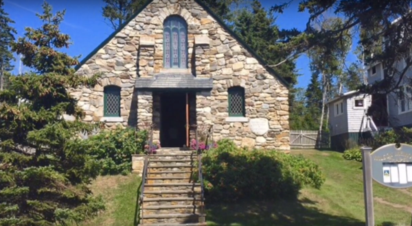 There’s No Chapel In The World Like This One In Maine