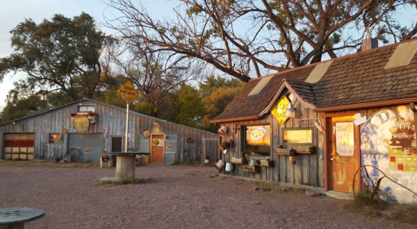 Most People Don’t Know This Remote Restaurant In South Dakota Even Exists