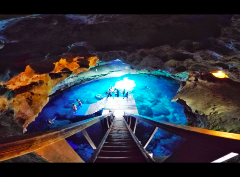 Most People Don't Realize An Underground River Flows Right Through Florida