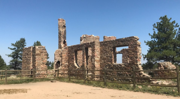 Most People Don’t Know About These Strange Ruins Hiding In Colorado