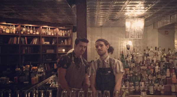 The Hidden Speakeasy In Tennessee That Will Transport You To Another Era