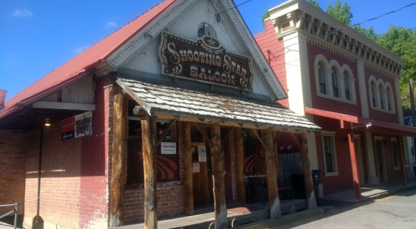 You’d Never Know This Remote Saloon Is Hiding In Utah And It’s Delightful