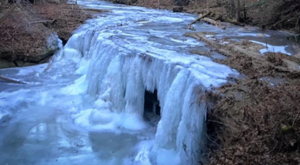 Here’s What It Looks Like When Every Waterfall In Kentucky Is Completely Frozen