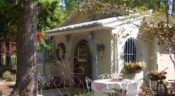 The Whimsical Tea Room In North Carolina That’s Like Something From A Storybook