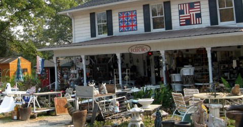 A Tiny Town In South Carolina, Landrum Is An Amazing Place To Go Antiquing