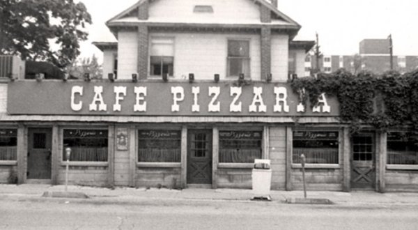 This Historic Indiana Pizzeria Needs To Go On Your 2018 Bucket List