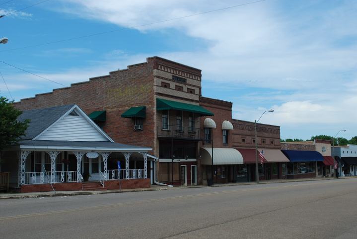 small towns in mississippi