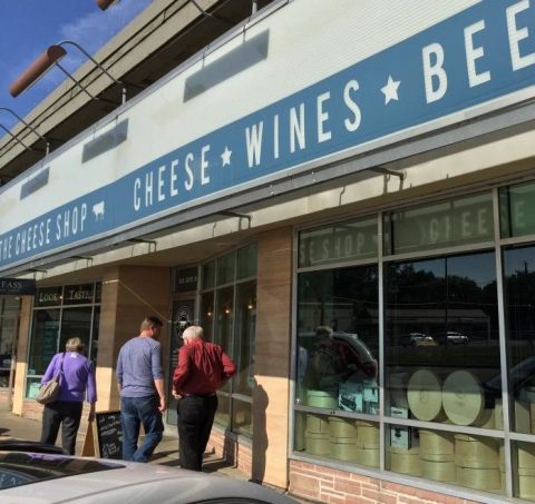 There’s An Iowa Shop Solely Dedicated To Cheese And You Have To Visit