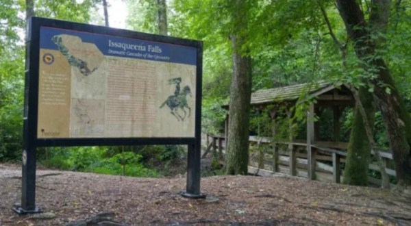 This Quaint Little Trail Is The Shortest And Sweetest Hike In South Carolina