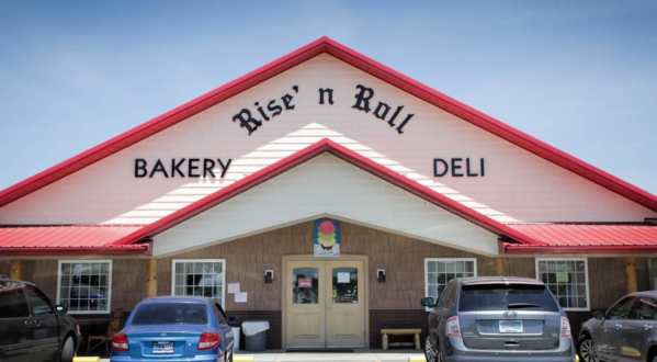 The Indiana Bakery In The Middle Of Nowhere That’s One Of The Best On Earth