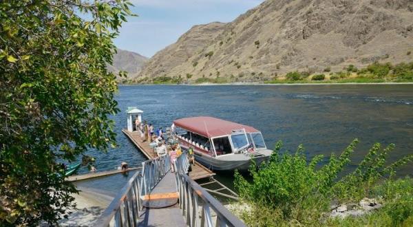 Here’s Idaho’s Top Outdoor Attraction And You’ll Definitely Want To Do It