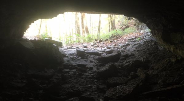This Amazing Hiking Trail In Indiana Takes You Through An Abandoned Train Tunnel