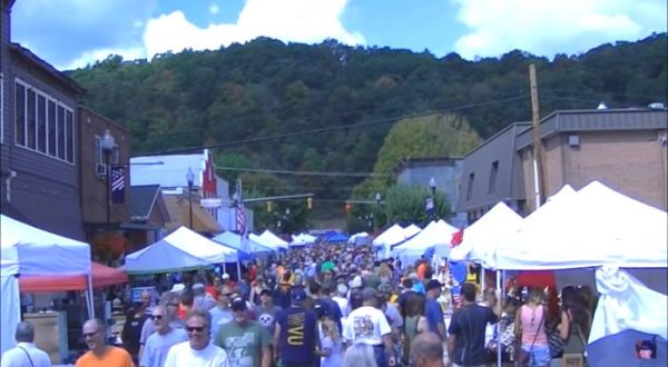 West Virginia Has An Annual Roadkill Cook-Off And You Have To See It To Believe It