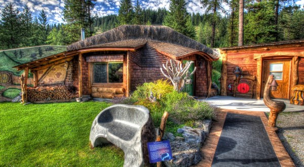 There’s No House In The World Like This One In Montana