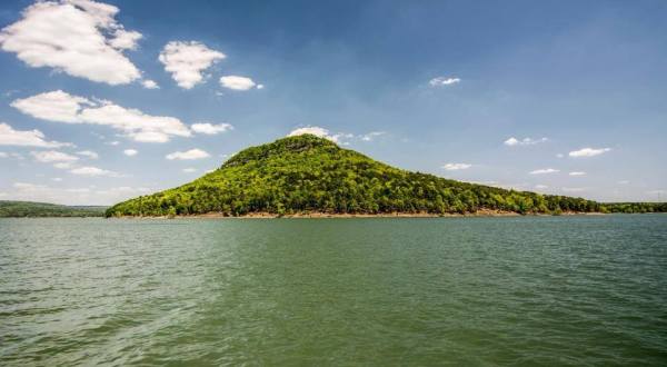 The Best View In Arkansas Can Only Be Reached By Boat And You’ll Want To Find It