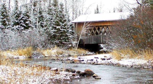 Travel These 10 Rustic Roads In Wisconsin For Some Of The Most Spectacular Winter Scenery