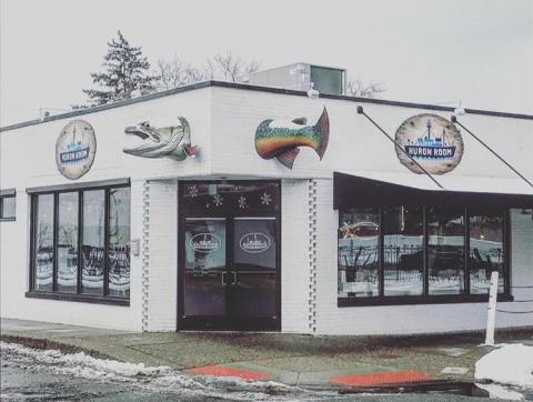This Great Lakes-Themed Restaurant In Michigan Is Heaven For Seafood Lovers