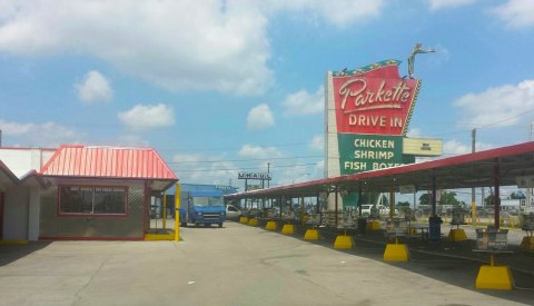 You’ll Absolutely Love This 50s Themed Diner In Kentucky
