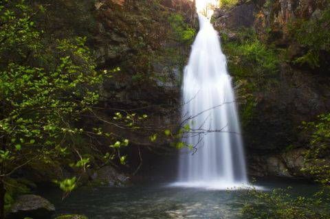 The Secret Waterfall In Northern California That Looks Like It's Out Of A Storybook