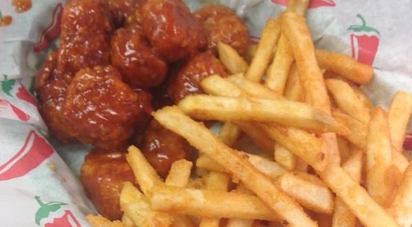 Warm Up In This Hole-In-The-Wall Restaurant With The Tastiest Wings In Wyoming