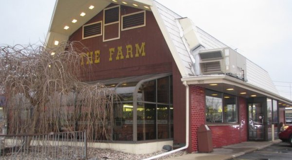 There’s A Restaurant On This Remote Milwaukee Farm You’ll Want To Visit