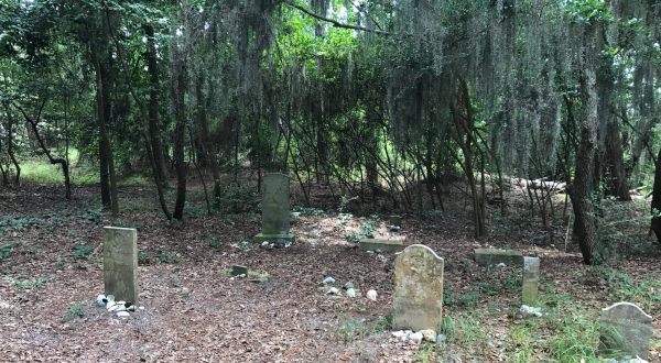 The Story Behind This Ghost Town Cemetery In Virginia Will Chill You To The Bone