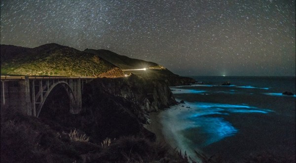 California’s Glowing Waves Are A Strange Phenomenon That Will Take Your Breath Away