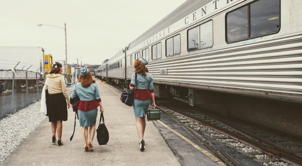 This Nashville Wine Tasting Takes Place On A Train And You’ll Absolutely Love It