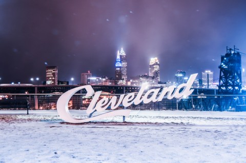 16 Reasons No One In Their Right Mind Visits Cleveland In The Winter