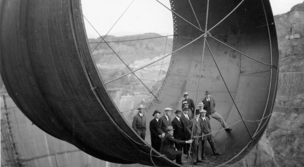 8 Rare Photos Take During The Hoover Dam Construction That Will Simply Astound You