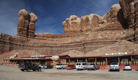 The Utah Restaurant That’s In The Middle Of Nowhere But So Worth The Journey