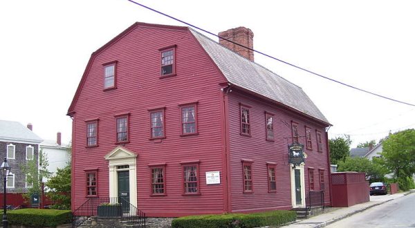 The Oldest Tavern In America Is Right Here In Rhode Island And It Has A Fascinating History
