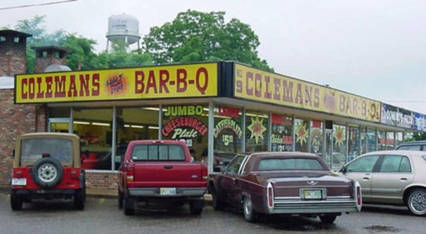 10 Nostalgic Restaurants Where Every Mississippian Grew Up Eating
