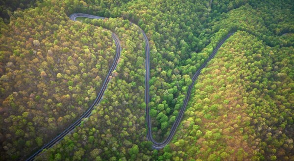 Virginia’s Windiest Road Has Over 300 Curves And It’s Not For The Faint Of Heart