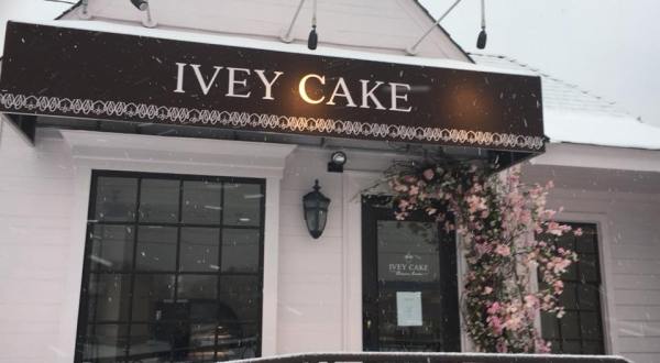 The Unassuming Shop In Tennessee That Serves The Best Cupcakes You’ll Ever Taste