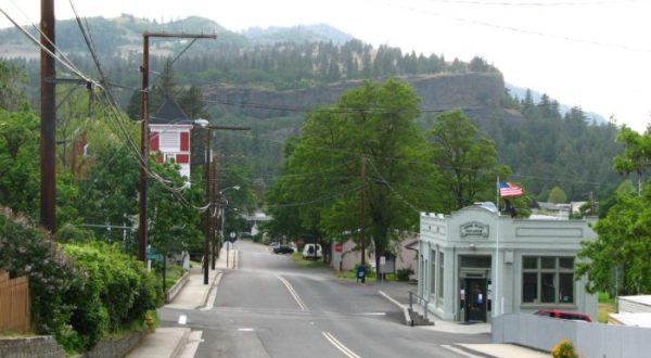 Here Are 11 Of Oregon’s Tiniest Towns That Are Always Worth A Visit