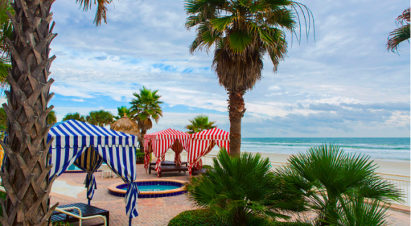You Can Dine In Your Own Private Cabana At This Amazing Florida Restaurant