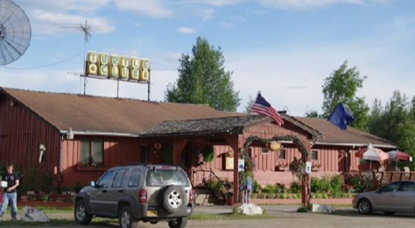 An Alaskan Steakhouse In The Middle Of Nowhere, The Turtle Club Is One Of The Best On Earth