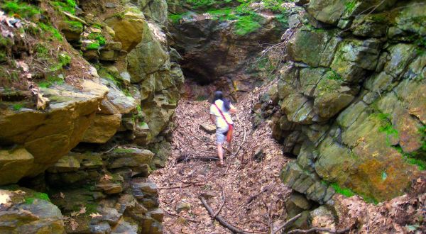 This Hidden Trail In Massachusetts Leads To A Magnificent Archaeological Treasure