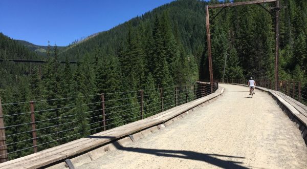 This Amazing Trail In Montana Takes You Through An Abandoned Train Tunnel