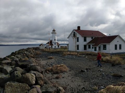 5 Magical Lighthouse Hikes In Washington You Must Experience