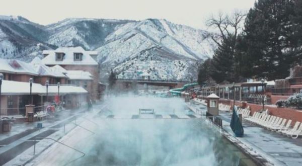 Here Are The 5 Most Incredible Natural Hot Springs In The U.S.